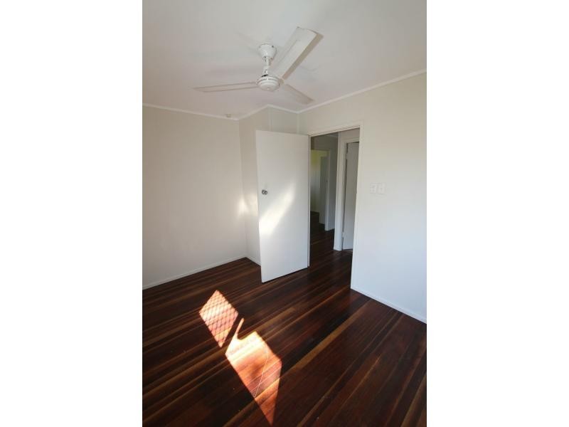 3 Errol Street, Loganlea QLD 4131