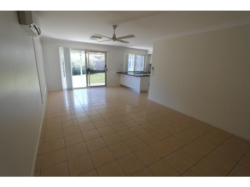 29 Carnarvon Cres, Waterford QLD 4133