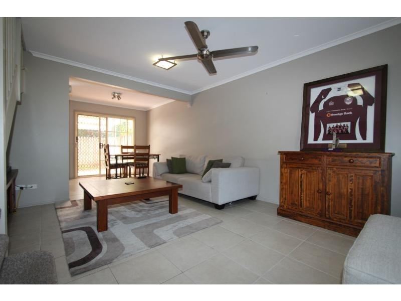 42/125 Chatswood Road, Daisy Hill QLD 4127