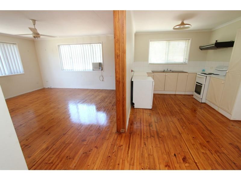 19 Surman Street, Loganlea QLD 4131