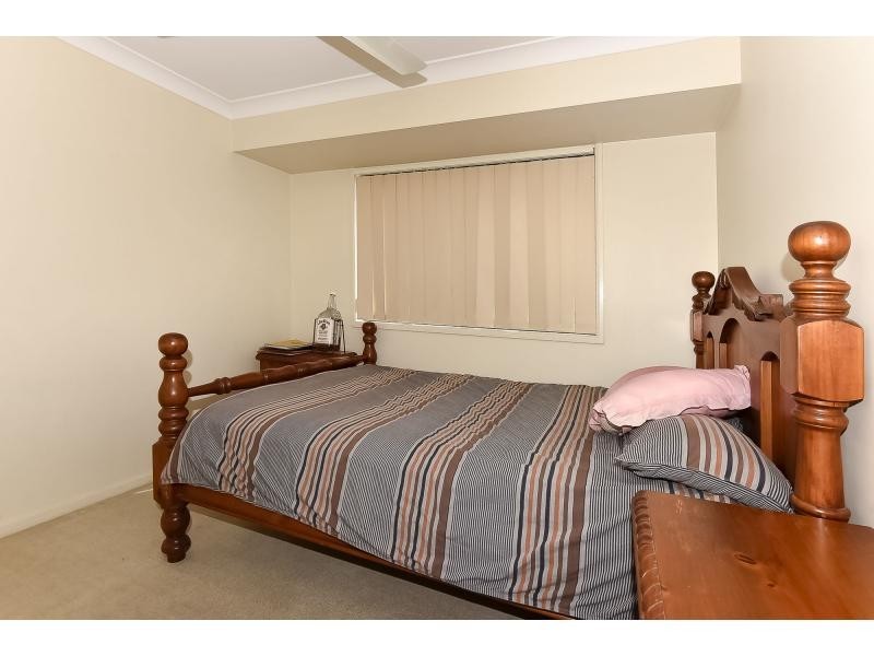 24 Naracoorte Place, Parkinson QLD 4115