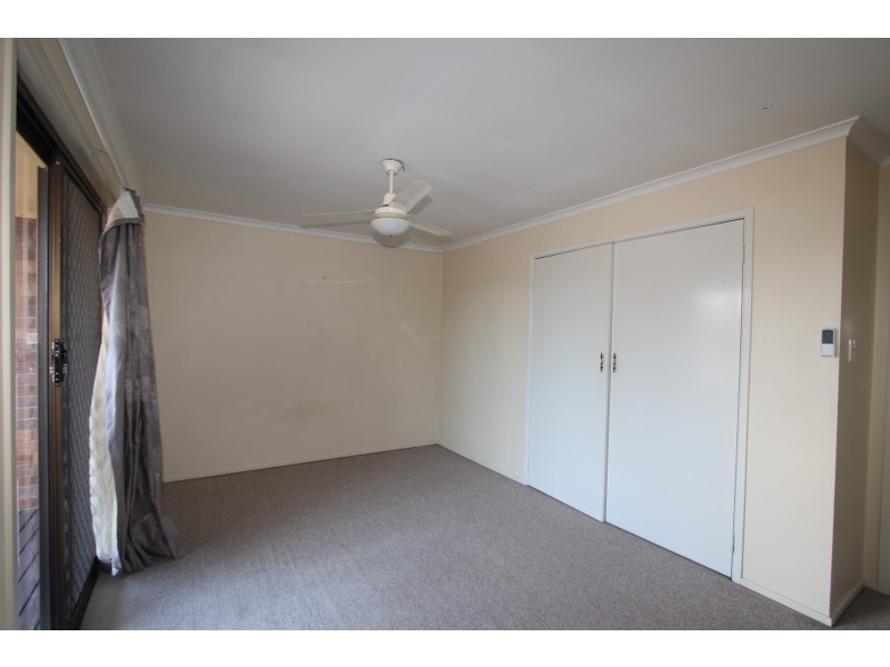 2/2 Heather Street, Logan Central QLD 4114