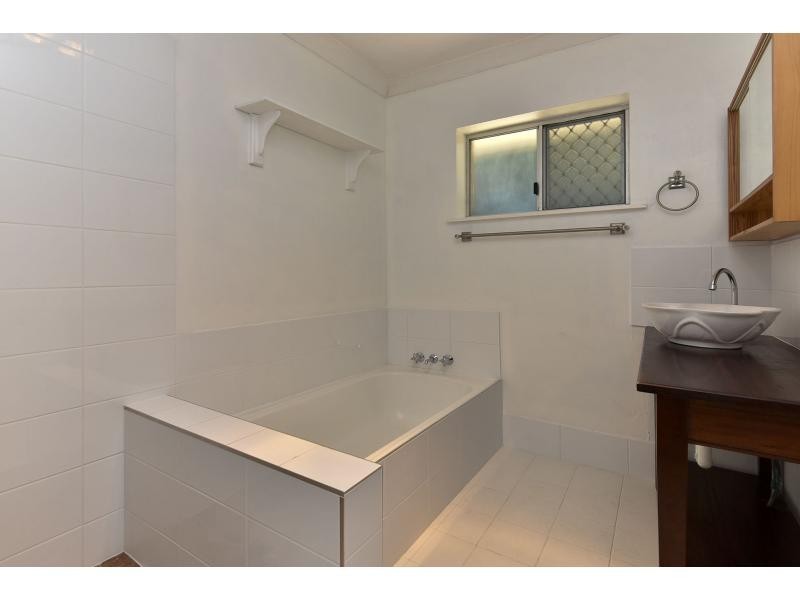 38 Jindavee Crescent, Slacks Creek QLD 4127