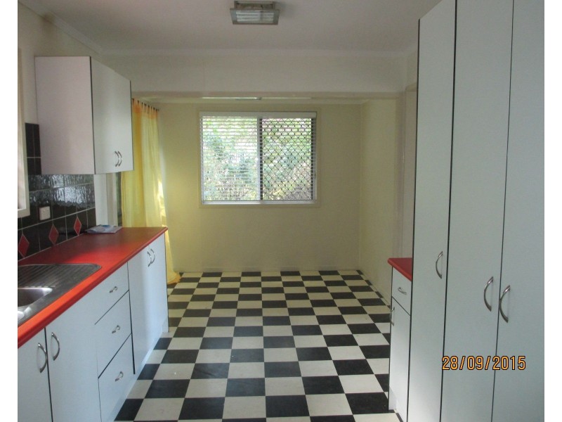 52 George Street, Kingston QLD 4114