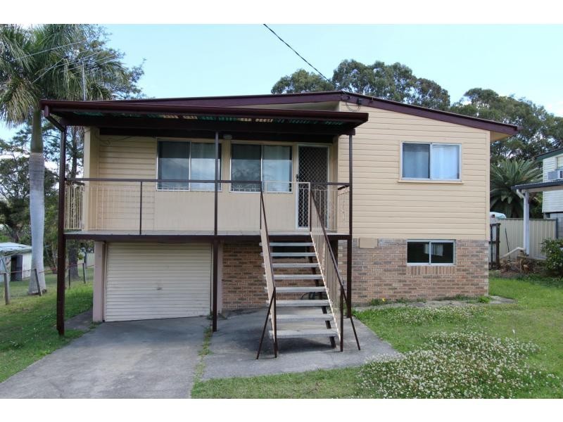 74 North Road, Woodridge QLD 4114