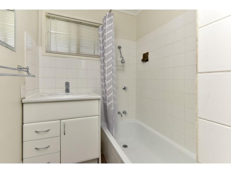 199 Station Road, Woodridge QLD 4114
