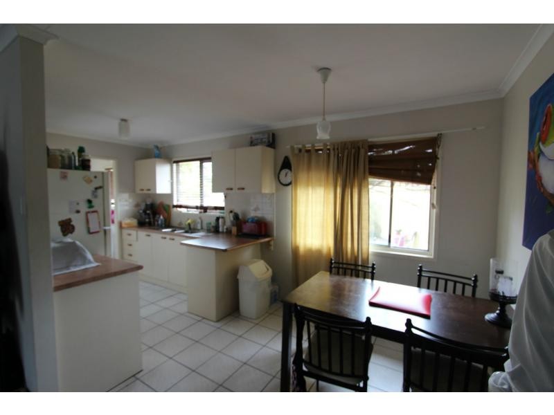7 Lyngrove Street, Kingston QLD 4114