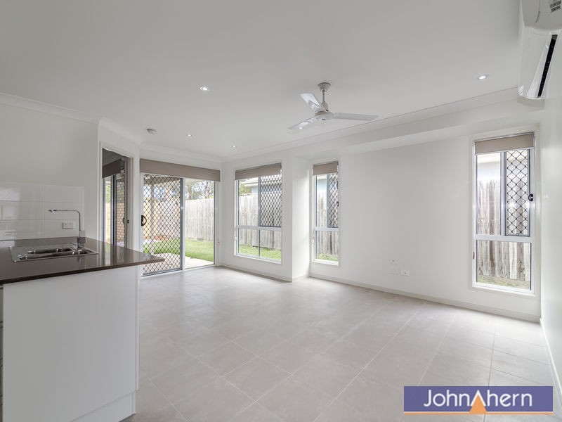 3 Lorikeet Way, Crestmead QLD 4132