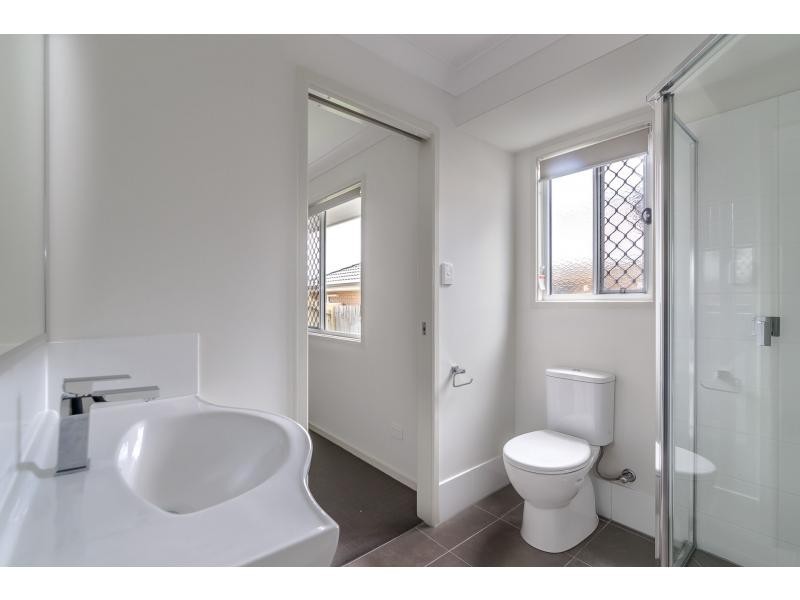 3 Lorikeet Way, Crestmead QLD 4132