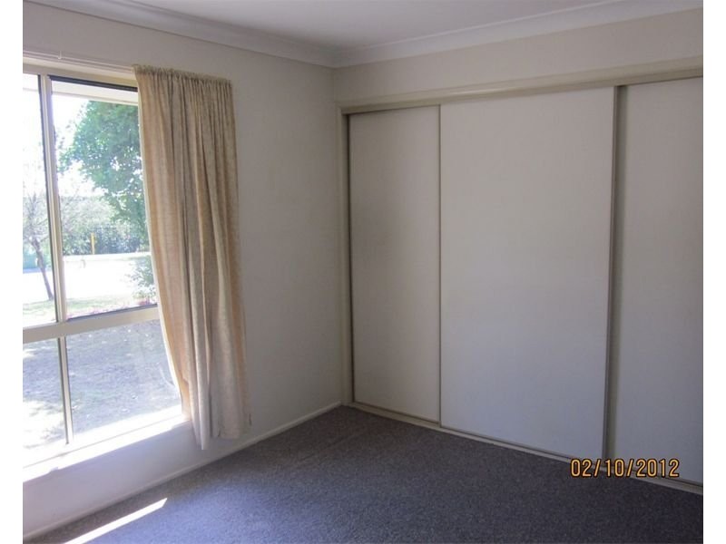 2/142 Clarks Road, Loganholme QLD 4129