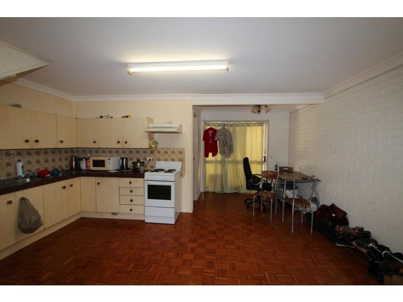 25/18 Defiance Road, Logan Central QLD 4114