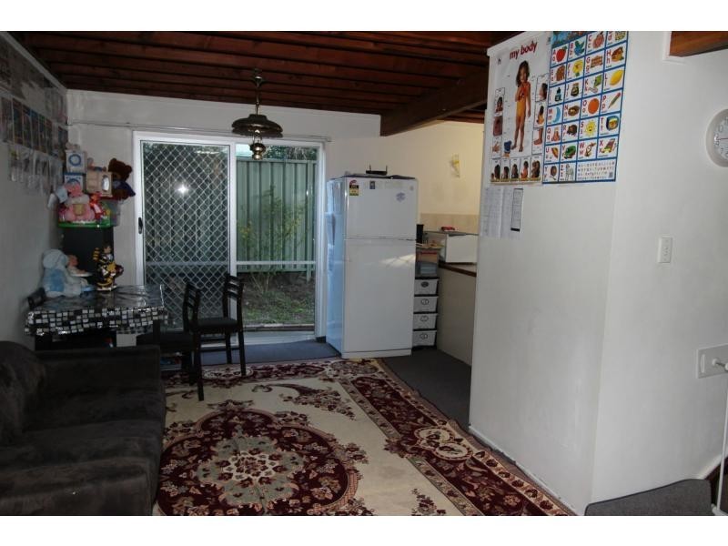 8/82 Ewing Road, Woodridge QLD 4114