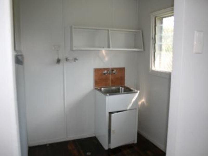 27 Madison Street, Woodridge QLD 4114