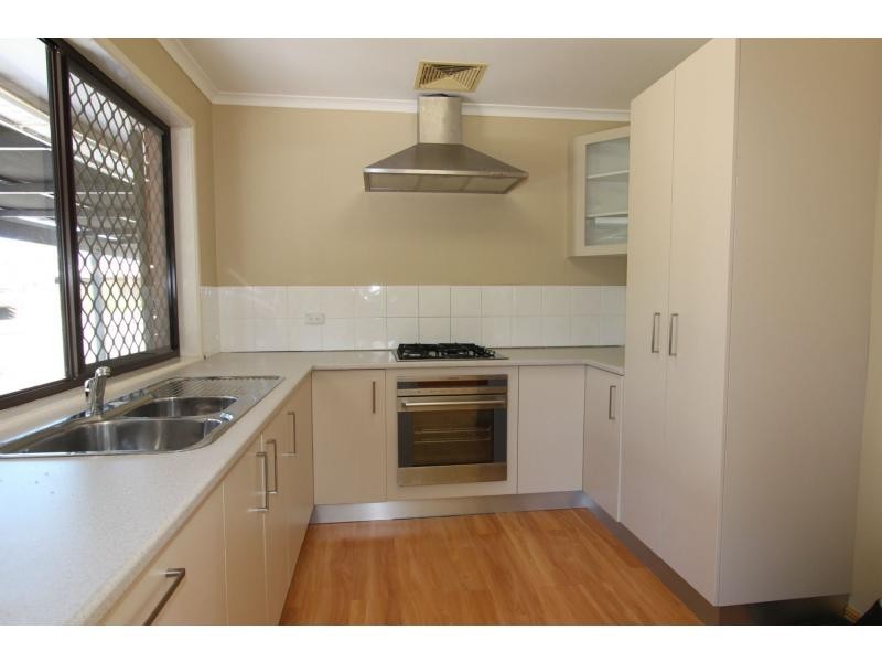 38 King Arthur Boulevard, Bethania QLD 4205