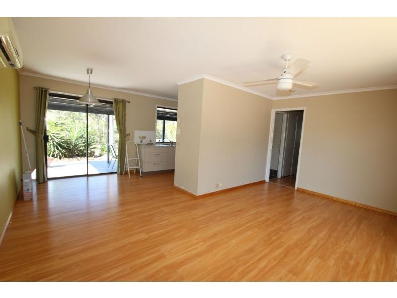 38 King Arthur Boulevard, Bethania QLD 4205