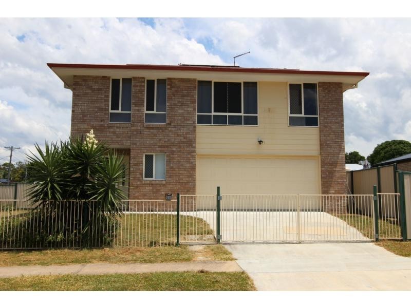 22 Ellen Street, Kingston QLD 4114