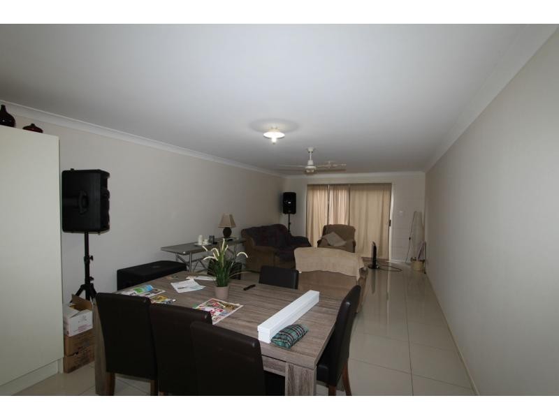 22 Ellen Street, Kingston QLD 4114