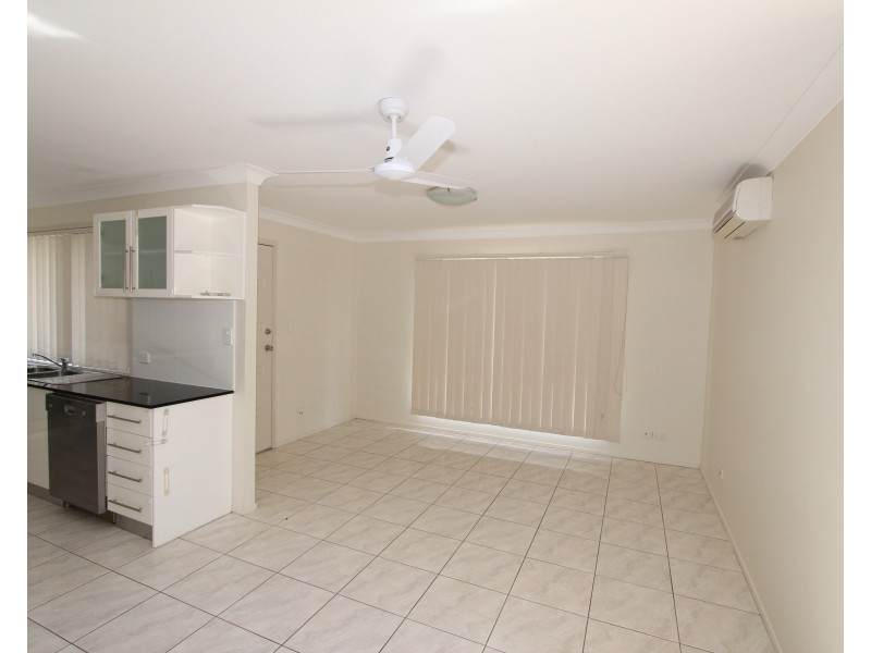 10 Fairdale Street, Woodridge QLD 4114