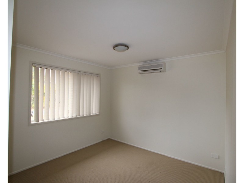10 Fairdale Street, Woodridge QLD 4114