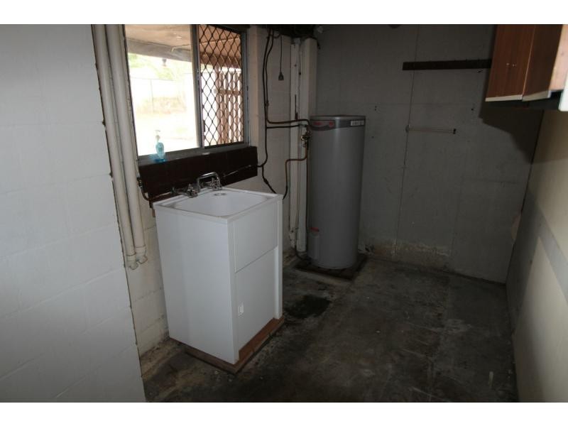 33 Windsor Street, Slacks Creek QLD 4127