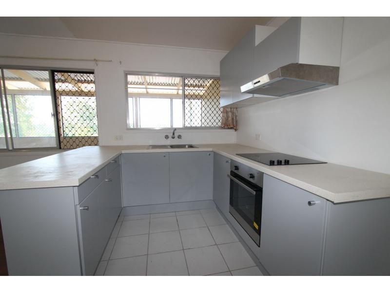 56 Alice Street, Kingston QLD 4114