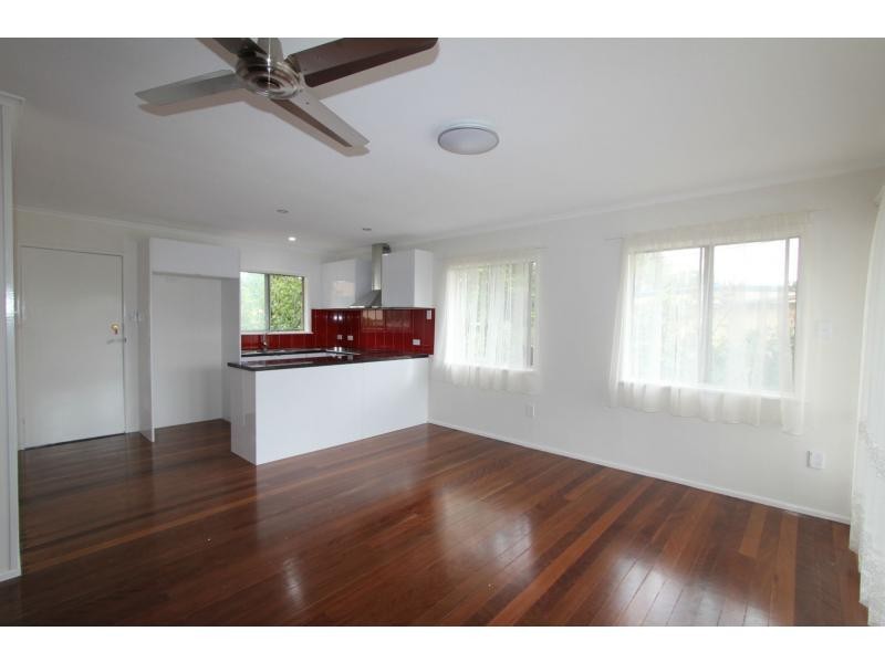 16 Windsor Street, Slacks Creek QLD 4127