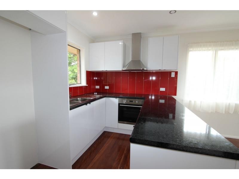 16 Windsor Street, Slacks Creek QLD 4127