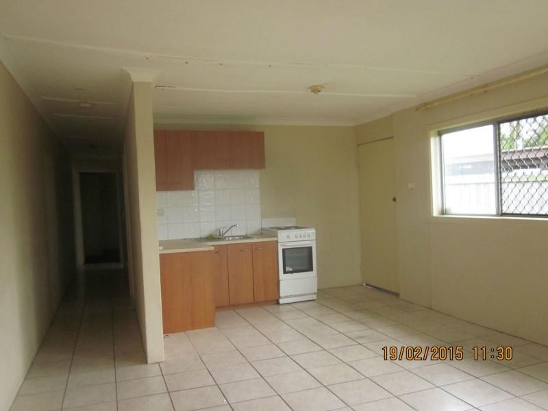 Unit 2/84 Railway Parade, Woodridge QLD 4114