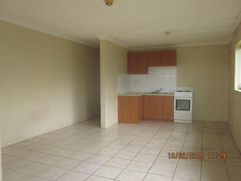 Unit 2/84 Railway Parade, Woodridge QLD 4114
