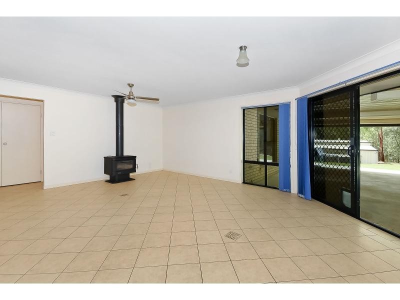 23-25 Blue Heeler Drive, New Beith QLD 4124
