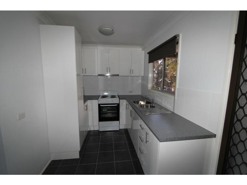 6 Lowry Street, Slacks Creek QLD 4127