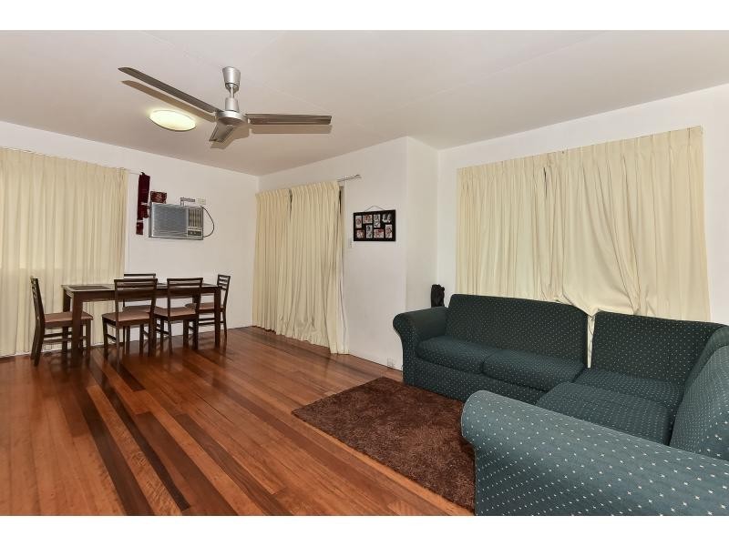 241 Kingston Road, Woodridge QLD 4114