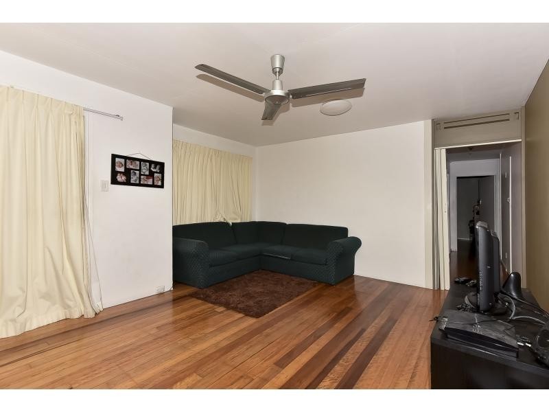 241 Kingston Road, Woodridge QLD 4114