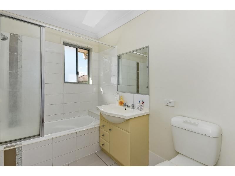 14/45 Defiance Road, Logan Central QLD 4114