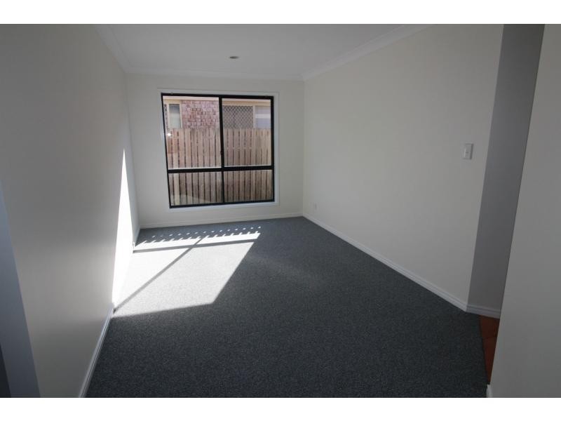 20 Stockwellia Street, Meadowbrook QLD 4131