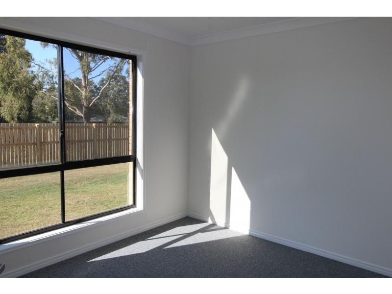 20 Stockwellia Street, Meadowbrook QLD 4131