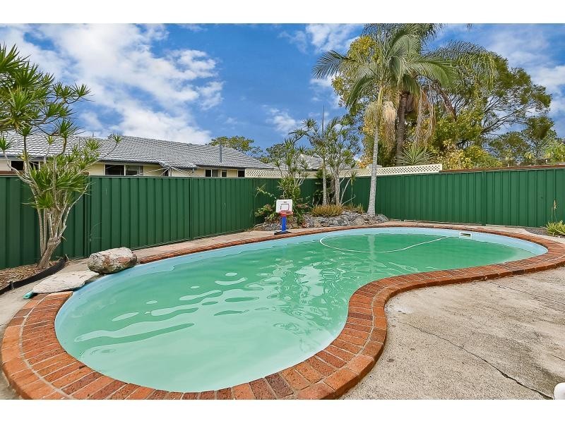 11 Bellis Street, Daisy Hill QLD 4127
