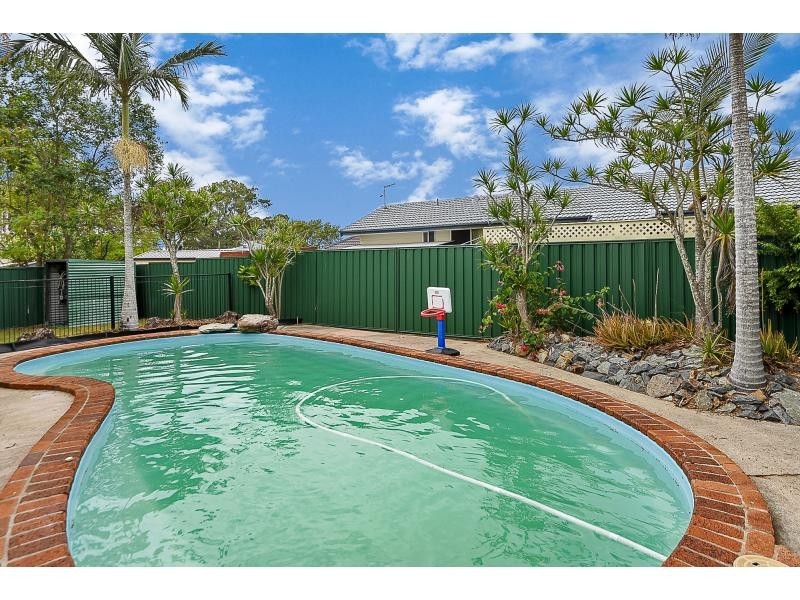 11 Bellis Street, Daisy Hill QLD 4127