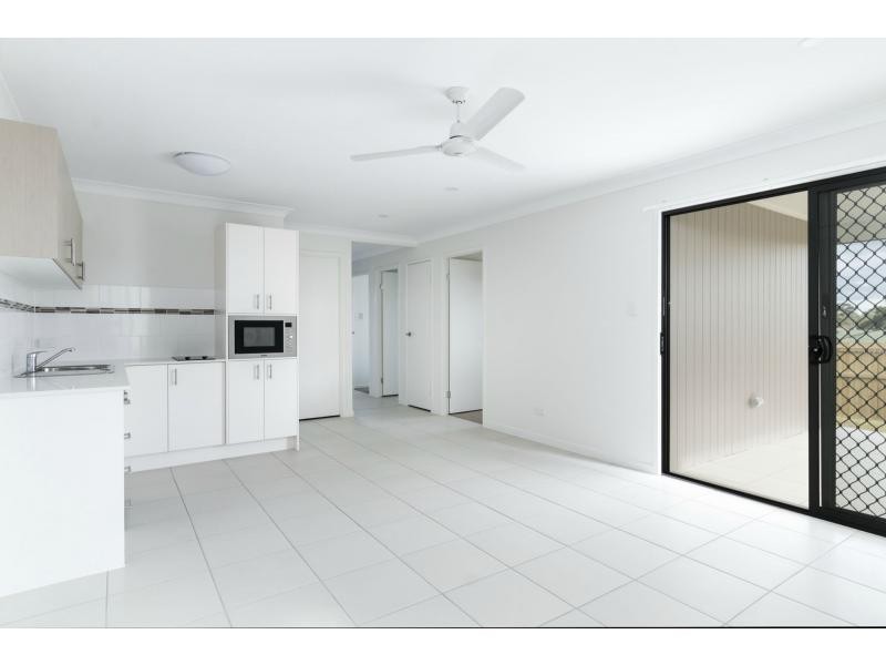 2/22 Ainslie Street, Marsden QLD 4132