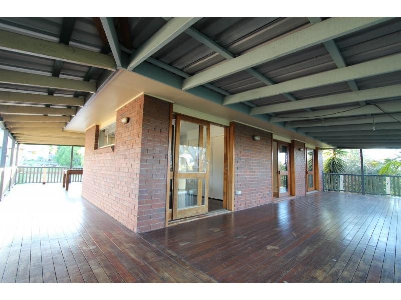 9 Burke Street, Woodridge QLD 4114