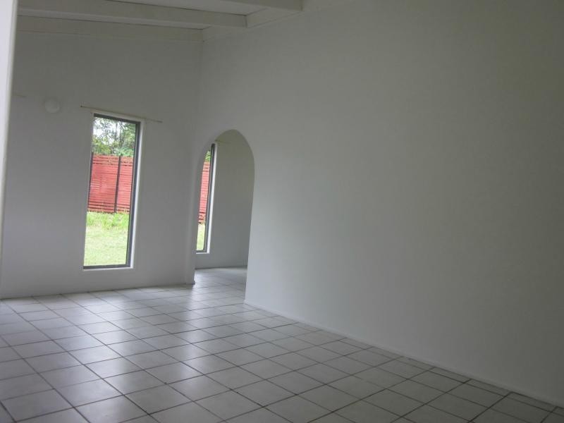 6 Beta Avenue, Kingston QLD 4114