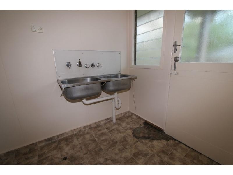 16 Henty Street, Woodridge QLD 4114