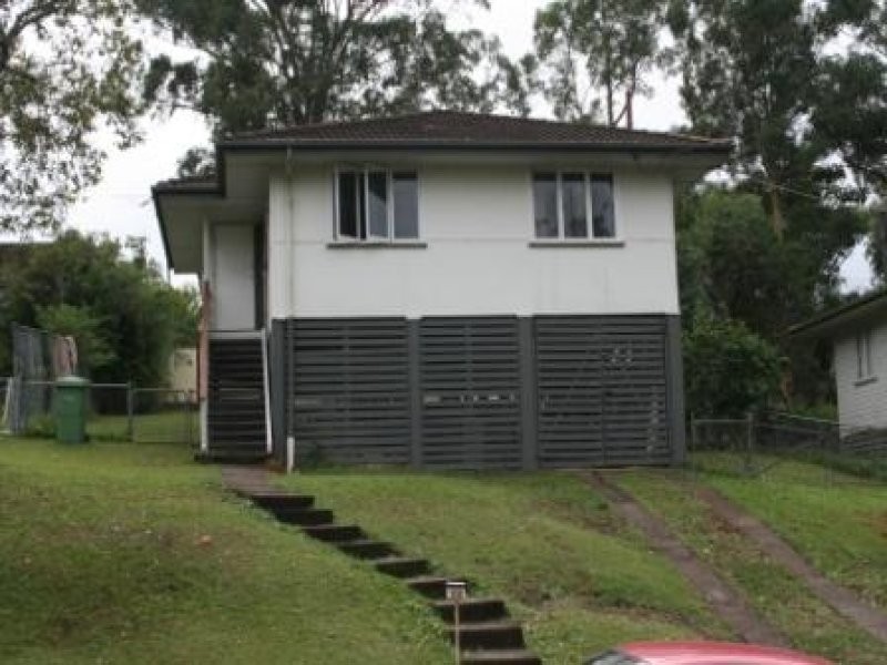 14 Henty Street, Woodridge QLD 4114