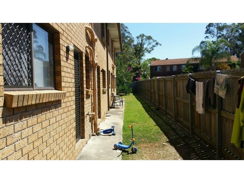 2/9 Cognac Crt, Kingston QLD 4114
