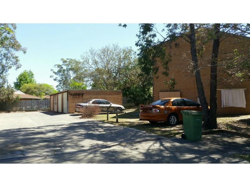 2/9 Cognac Crt, Kingston QLD 4114