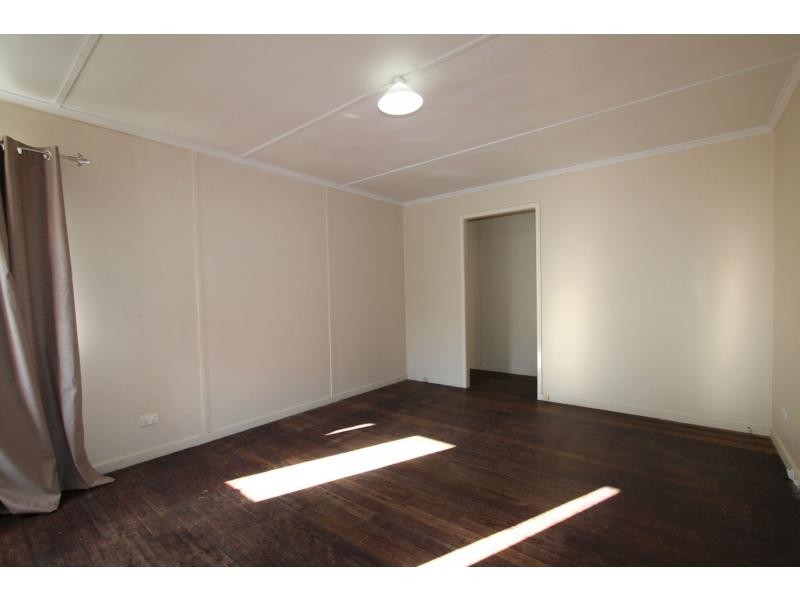 14 Henty Street, Woodridge QLD 4114