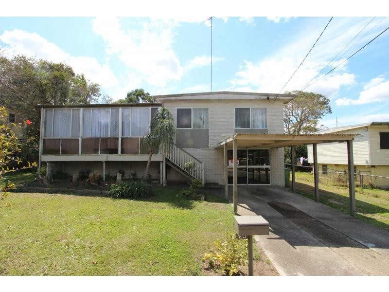 34 Maple Street, Kingston QLD 4114