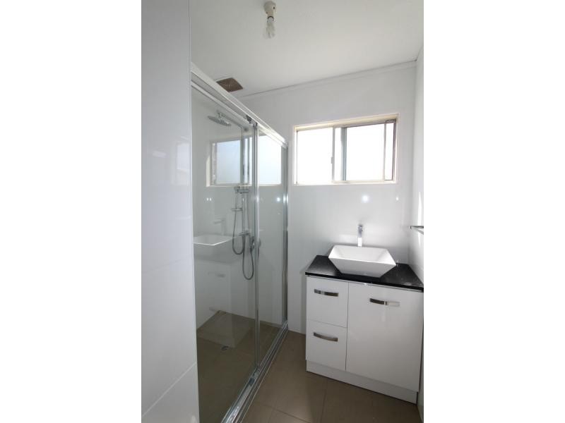 34 Maple Street, Kingston QLD 4114