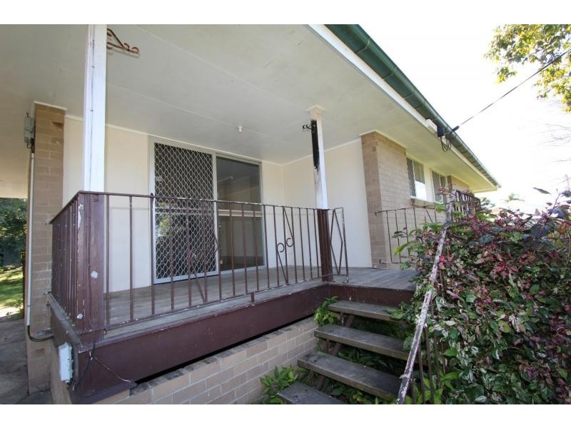 3 Errol Street, Loganlea QLD 4131