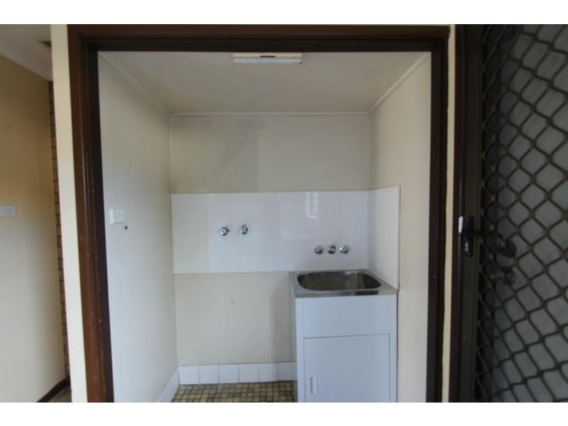 2/26-28 Charles Street, Logan Central QLD 4114